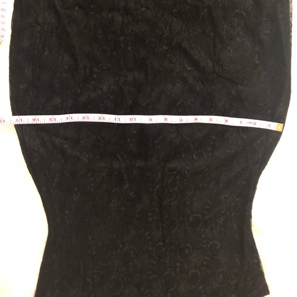 Black lace dress - Picture 8 of 8